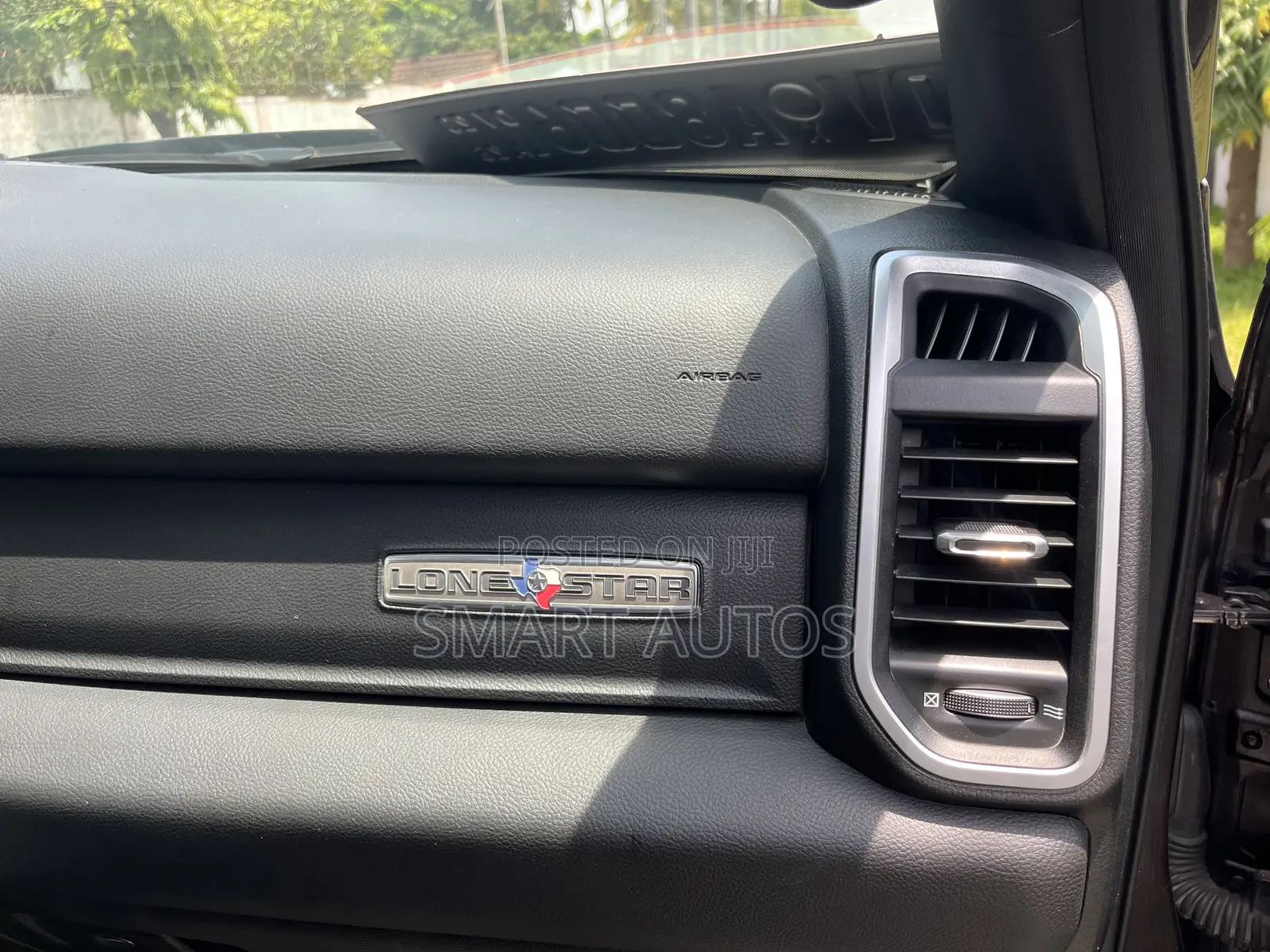RAM 1500 Lone Star Crew Cab 6.3 ft SB 2023 Gray