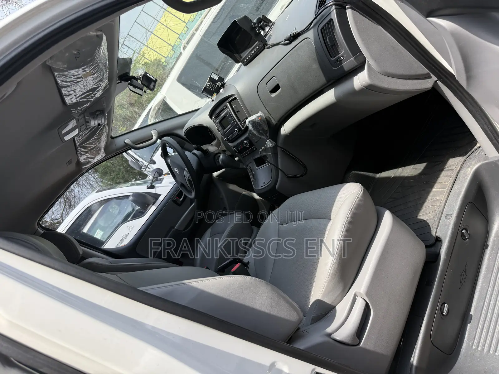 Hyundai Starex 2018 White