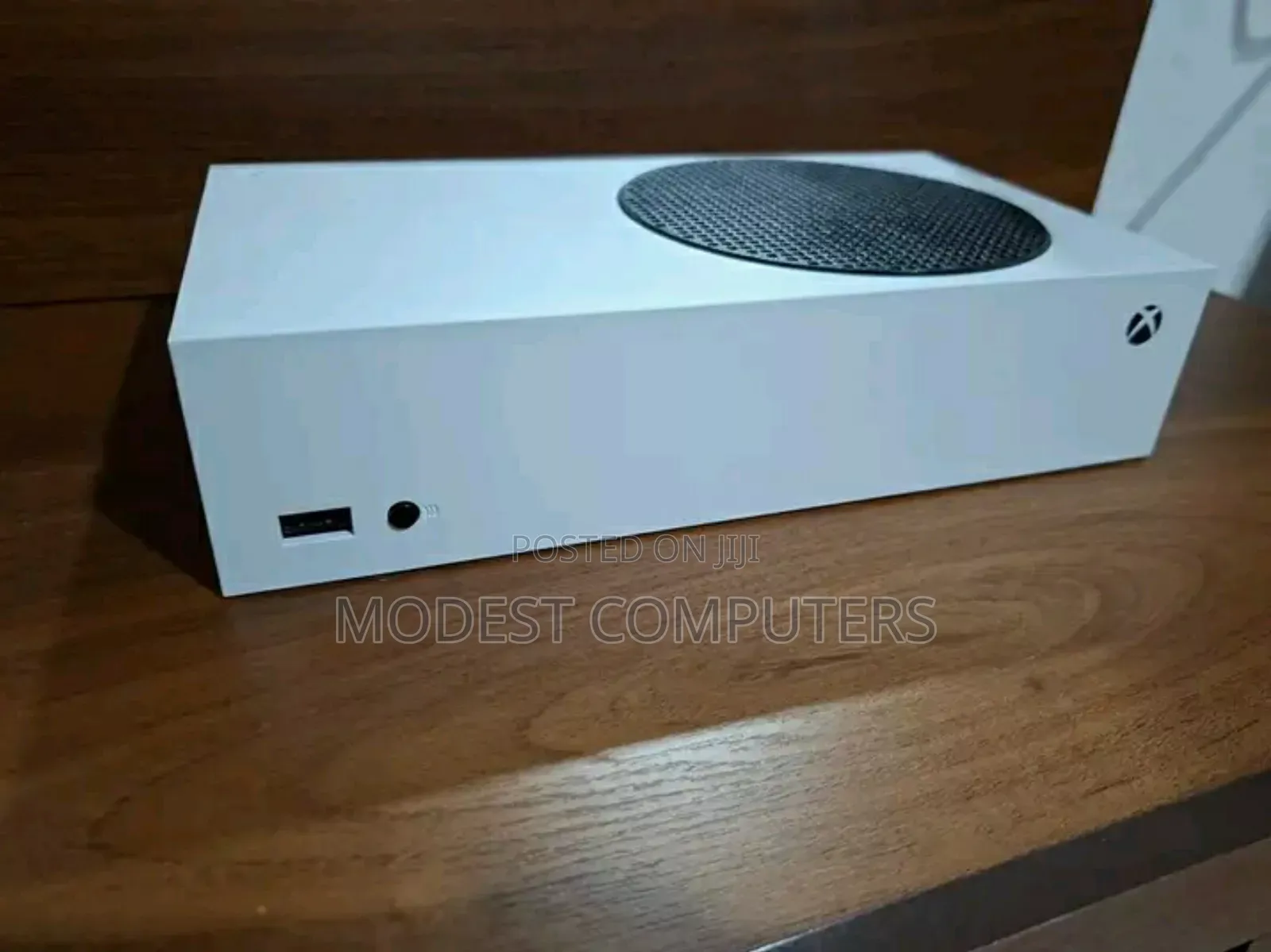 Xbox Series With Two Controller