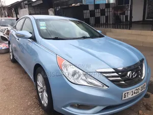 Hyundai Sonata SE 2.0T Sedan FWD (2.0L 4cyl 6A) 2012 Blue