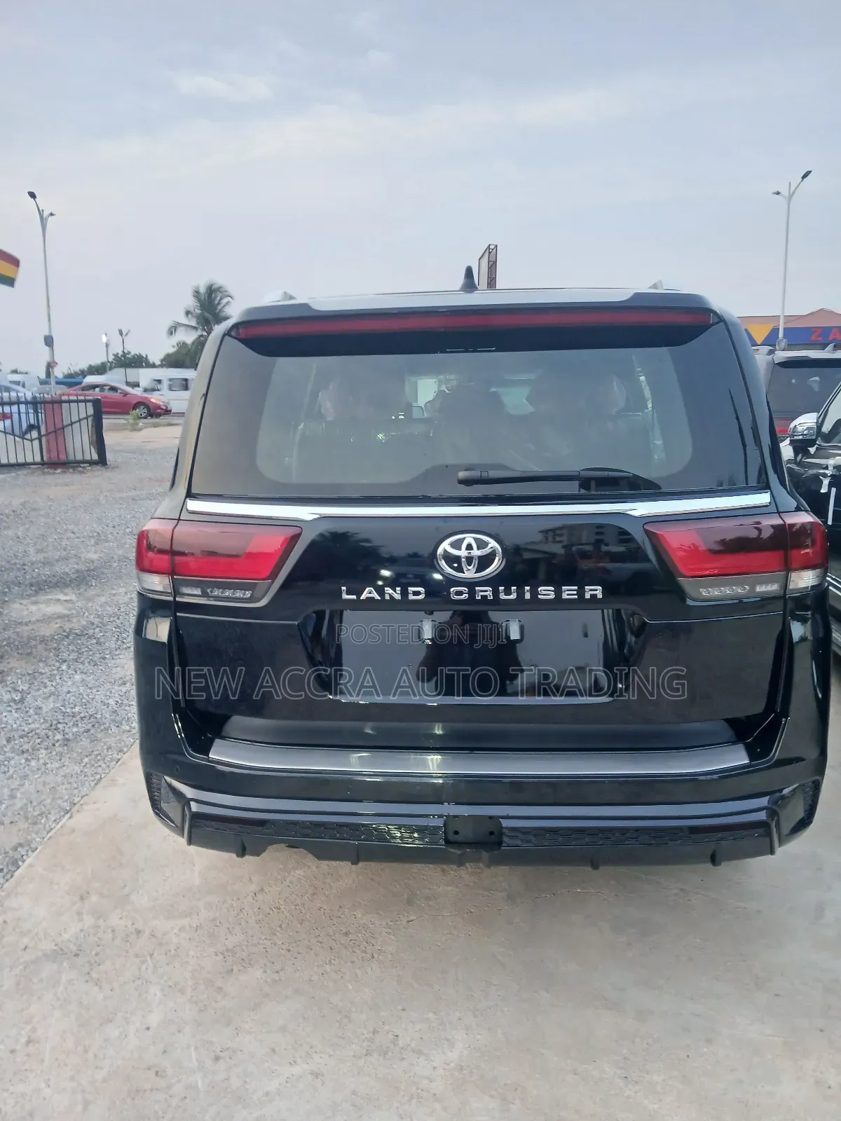 New Toyota Land Cruiser LC300 2025 Black
