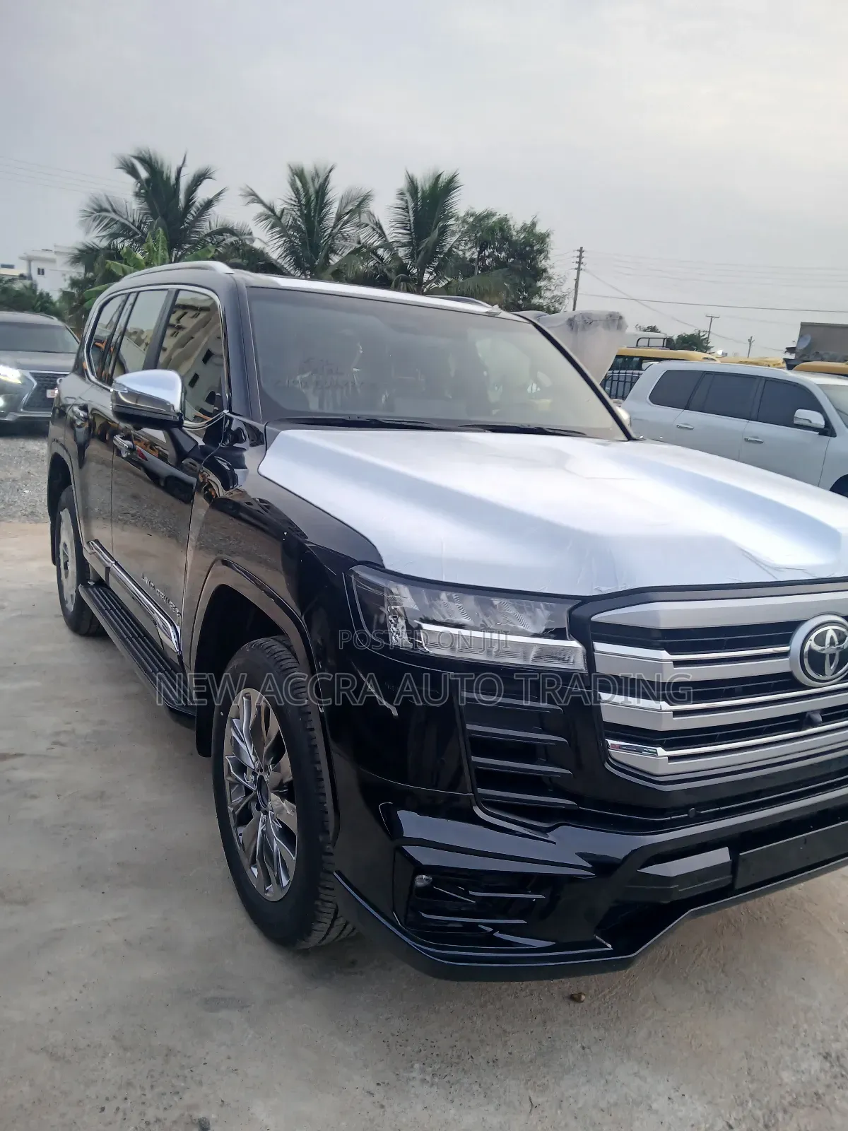 New Toyota Land Cruiser LC300 2025 Black