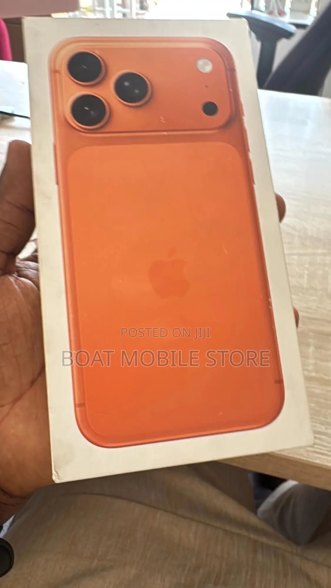 New Apple iPhone 17 Pro Max 256 GB Orange