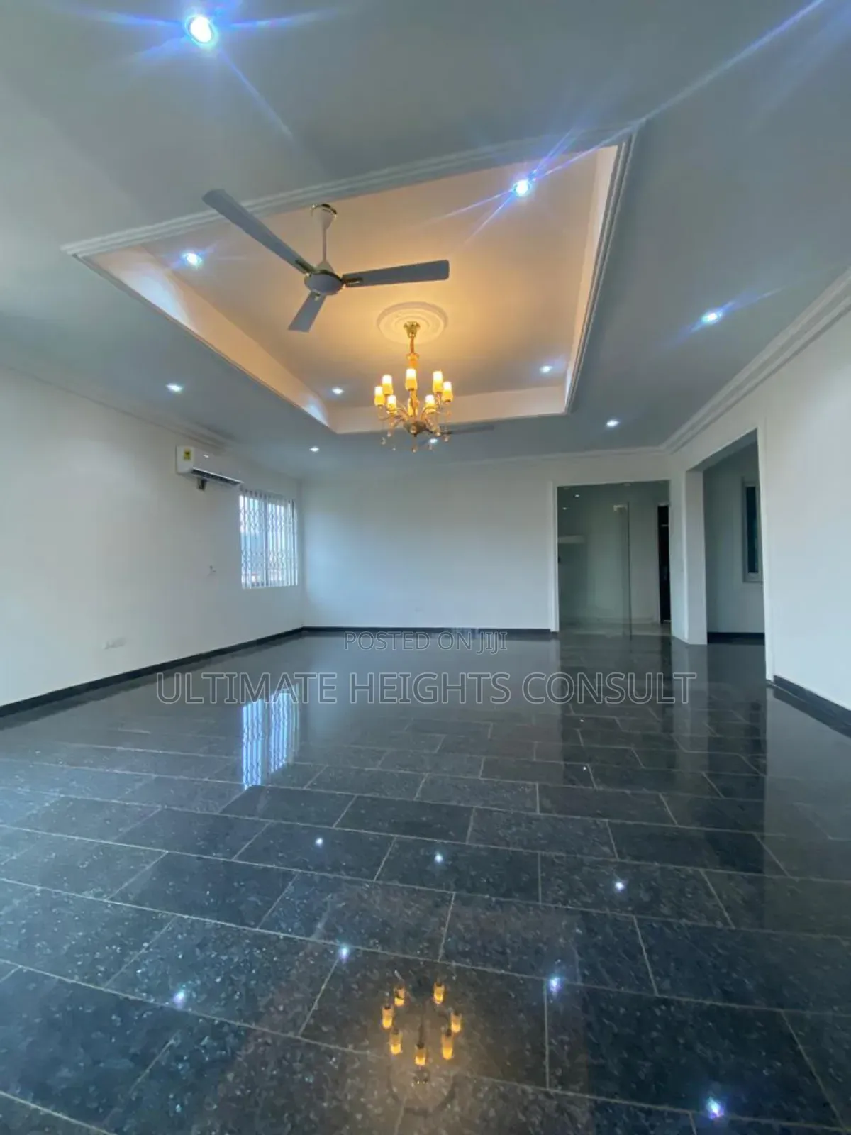 8bdrm House in Kwabenya Abuom for rent