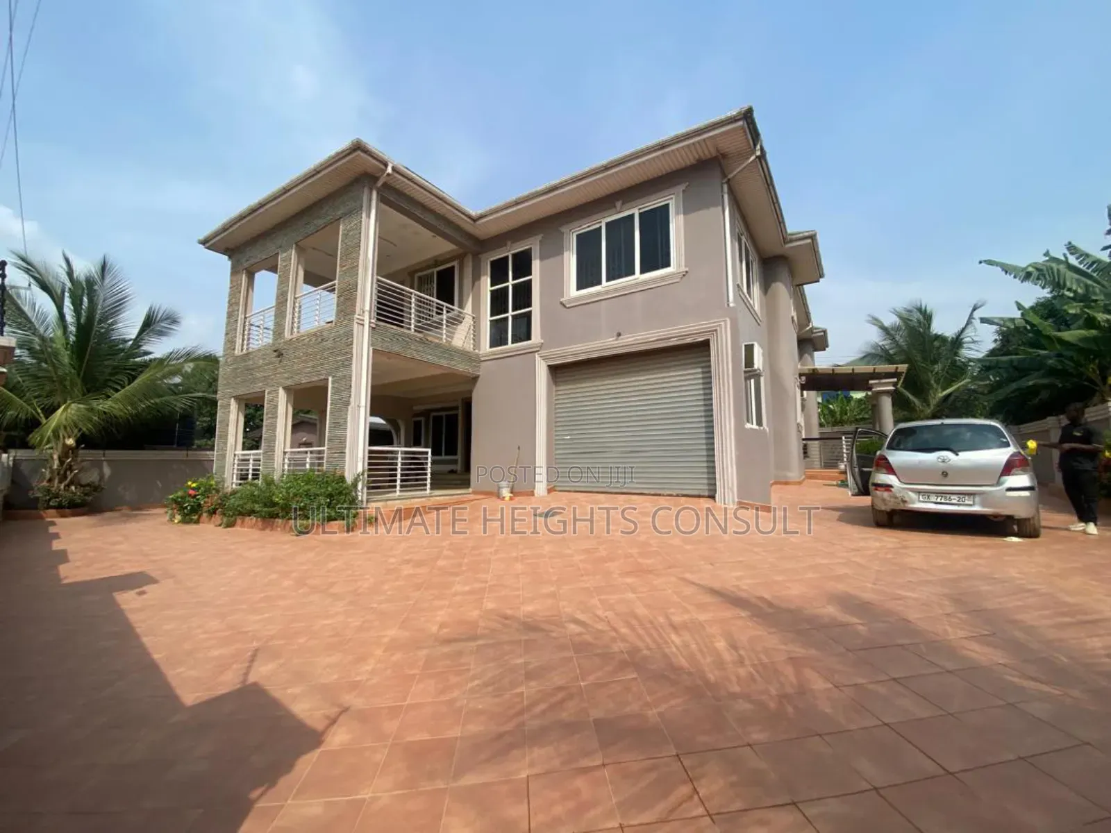 3bdrm Apartment in Kwabenya for rent