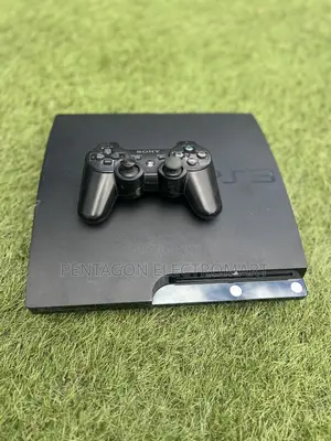 Playstation 3 ( Read the Description)