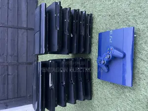 Playstation 3 ( Read the Description)