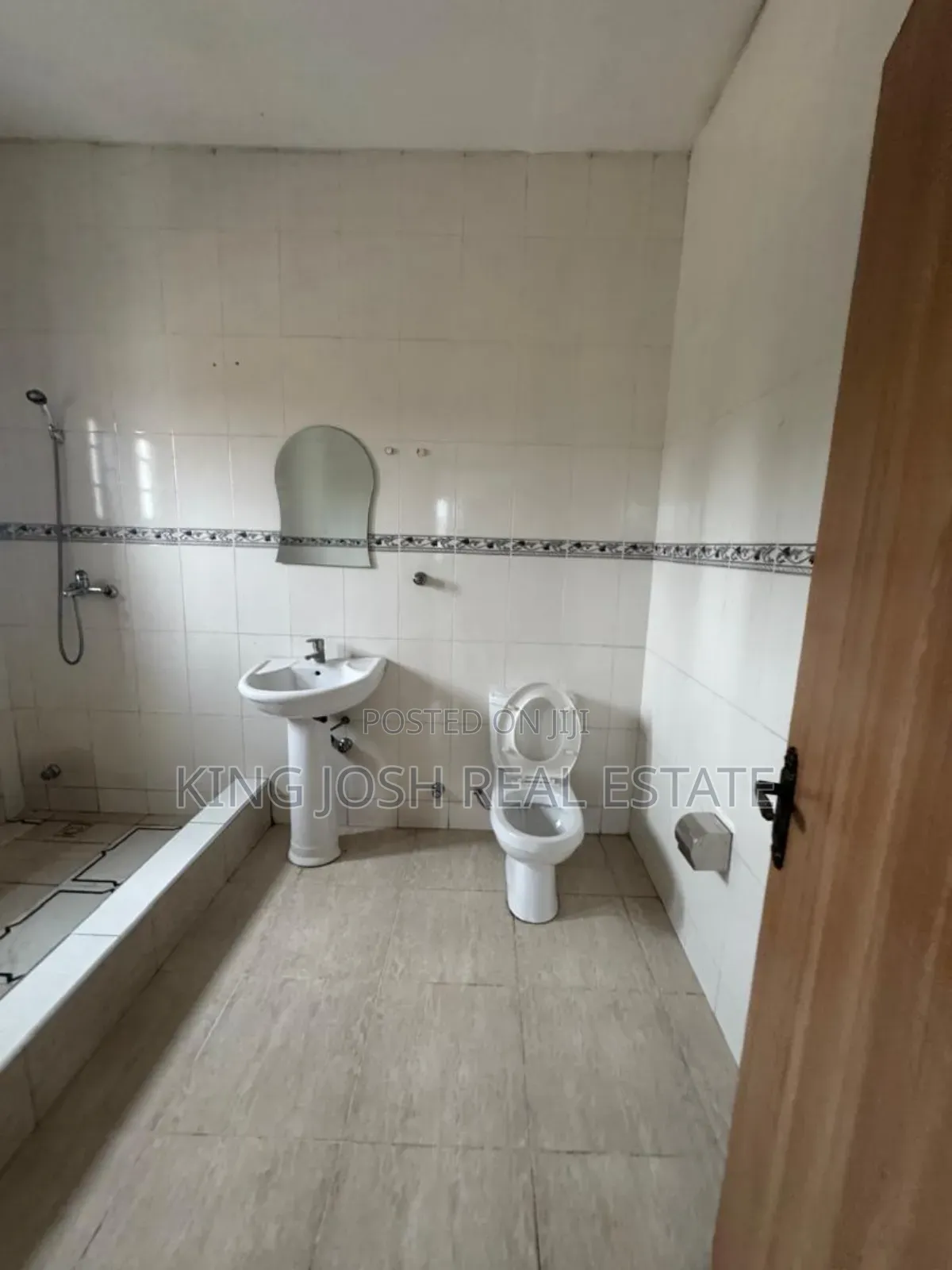 2bdrm Apartment in Spintex, Tema Metropolitan for rent