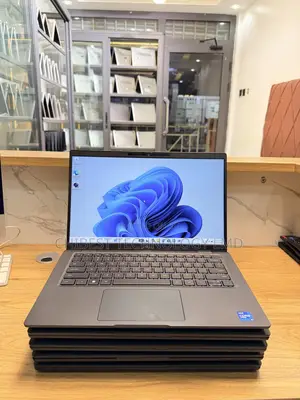 Laptop Dell Latitude 7420 16GB Intel Core i5 SSD 256GB