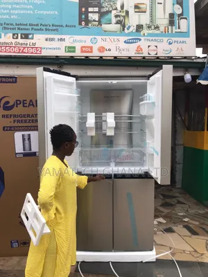 Large Capacity Pearl 482litre French Door Refrigerator With Dispenser