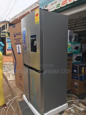 Large Capacity Pearl 482litre French Door Refrigerator With Dispenser