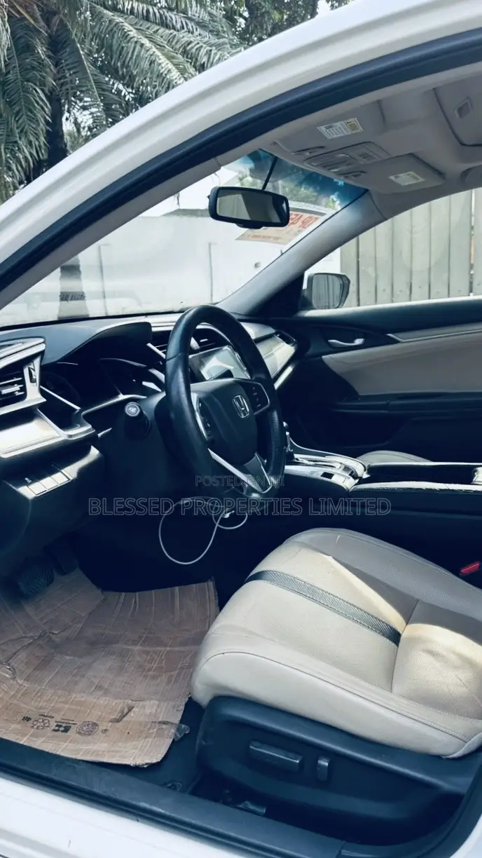 Honda Civic EX-L Sedan 2018 White