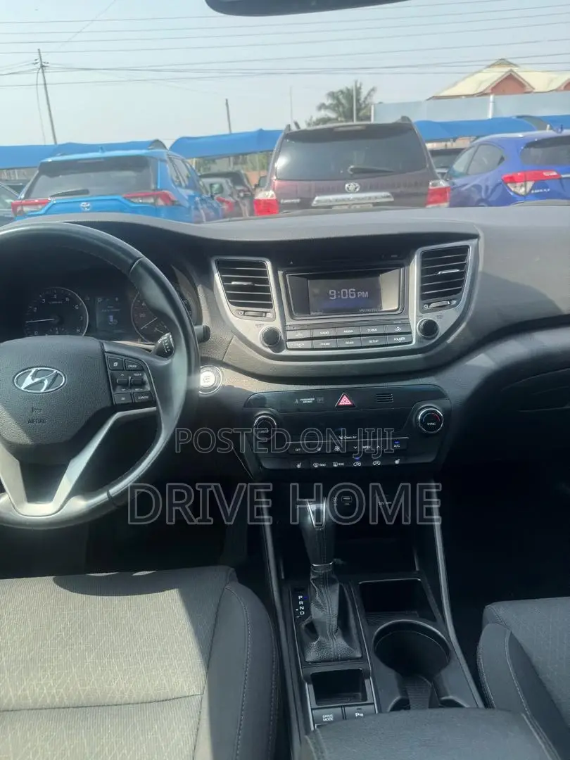 Hyundai Tucson Limited AWD 2018 Black