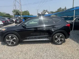 Hyundai Tucson Limited AWD 2018 Black
