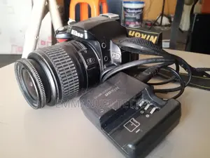 Nikon D40 With Bag and Charger for Sale