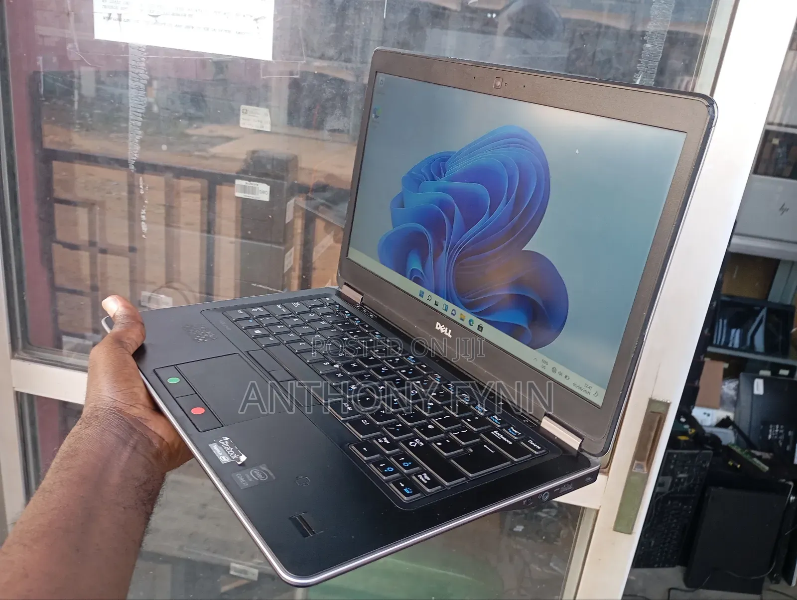 Laptop Dell 8GB Intel Core i7 HDD 500GB