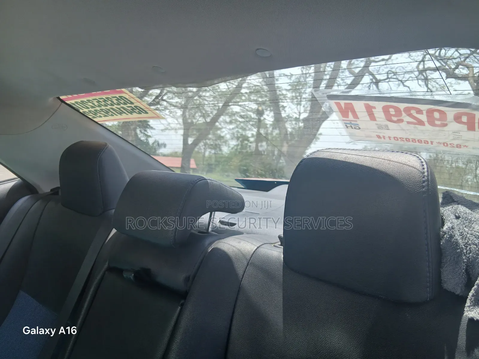 Toyota Corolla LE Eco (1.8L 4cyl 2A) 2018 Silver