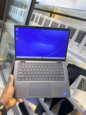 Laptop Dell Latitude 7420 16GB Intel Core i5 SSD 256GB