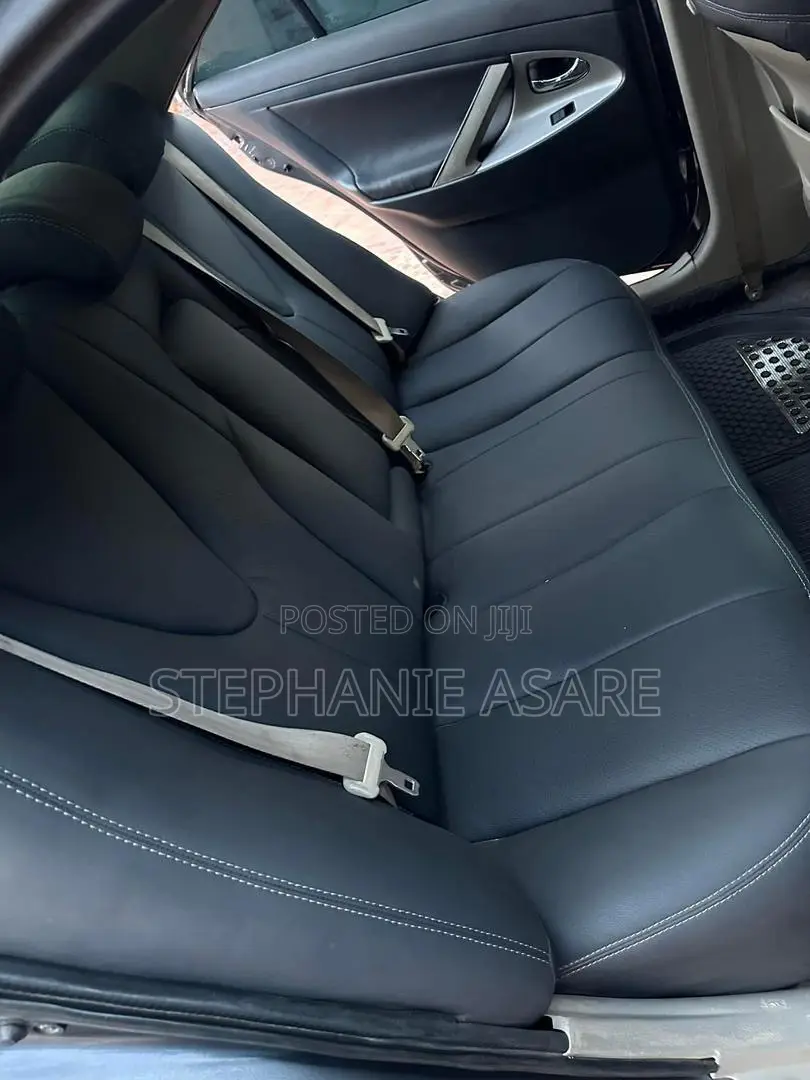 Toyota Camry 2010 Green