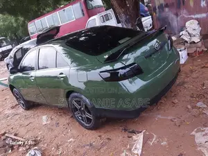 Toyota Camry 2010 Green