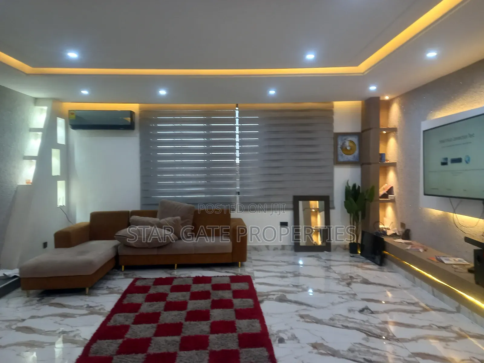 4bdrm House in Kwabre Adesina, Kumasi Metropolitan for sale