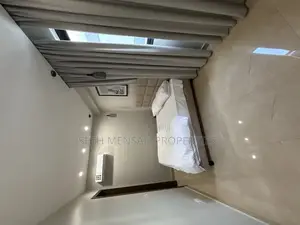 Furnished 1bdrm Apartment in Seth, Oxford Street for sale