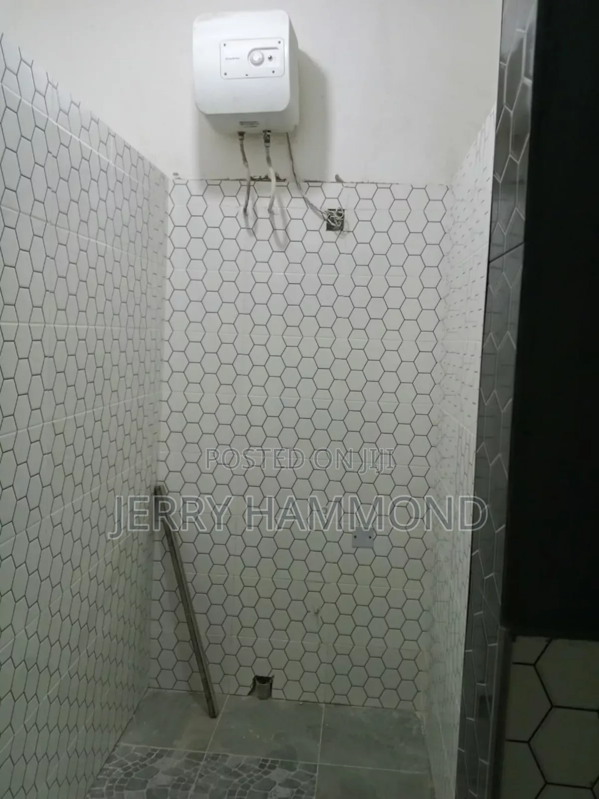 1bdrm Apartment in Teshie Lekman, New Town for rent