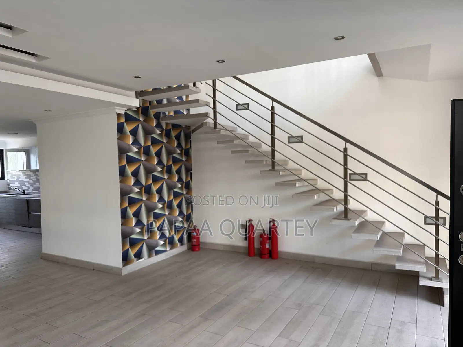 4bdrm Townhouse/Terrace in Cantonments for sale