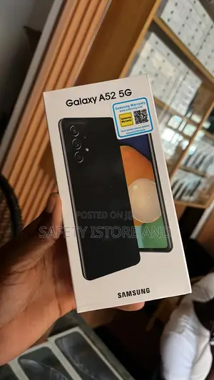 New Samsung Galaxy A52 5G 128 GB Black