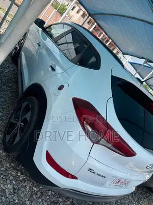 Hyundai Tucson Limited AWD 2019 White