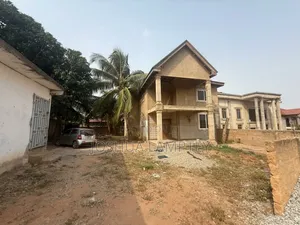 5bdrm House in New Bortiano Estate for sale
