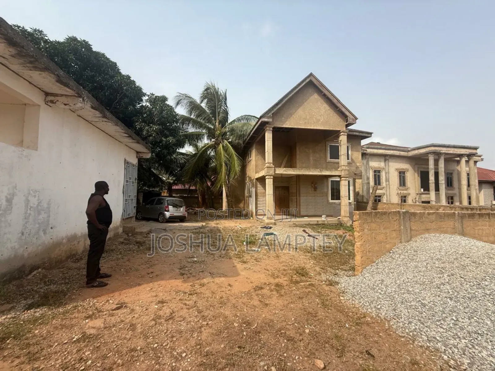 5bdrm House in New Bortiano Estate for sale