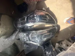 Toyota Hilux 2014/2015/2016/2017/2018 Headlights