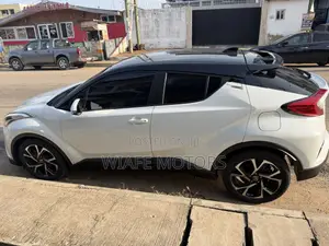 Toyota C-HR Limited FWD 2019 White