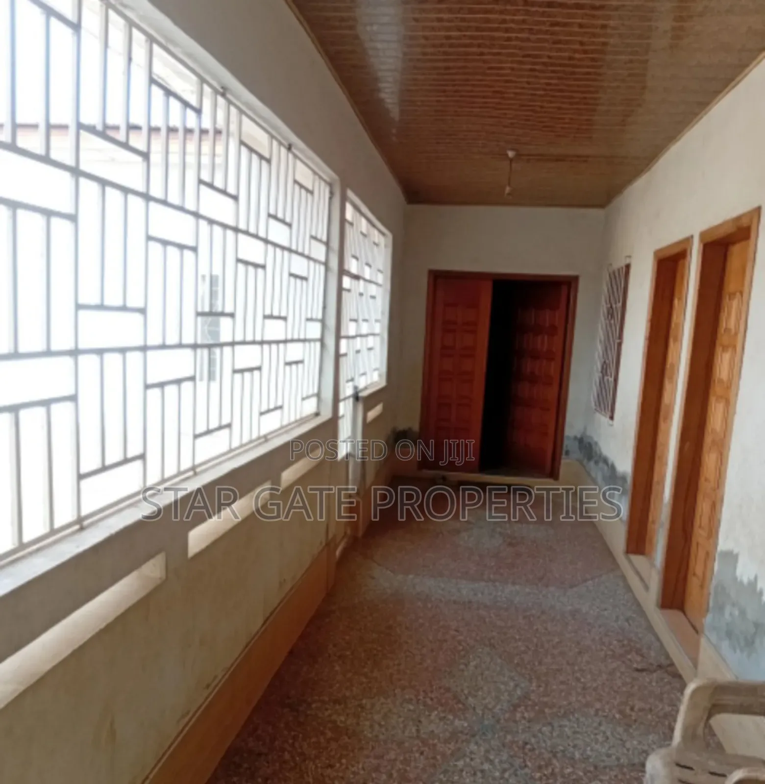 5bdrm House in Tafo Government, Kumasi Metropolitan for sale