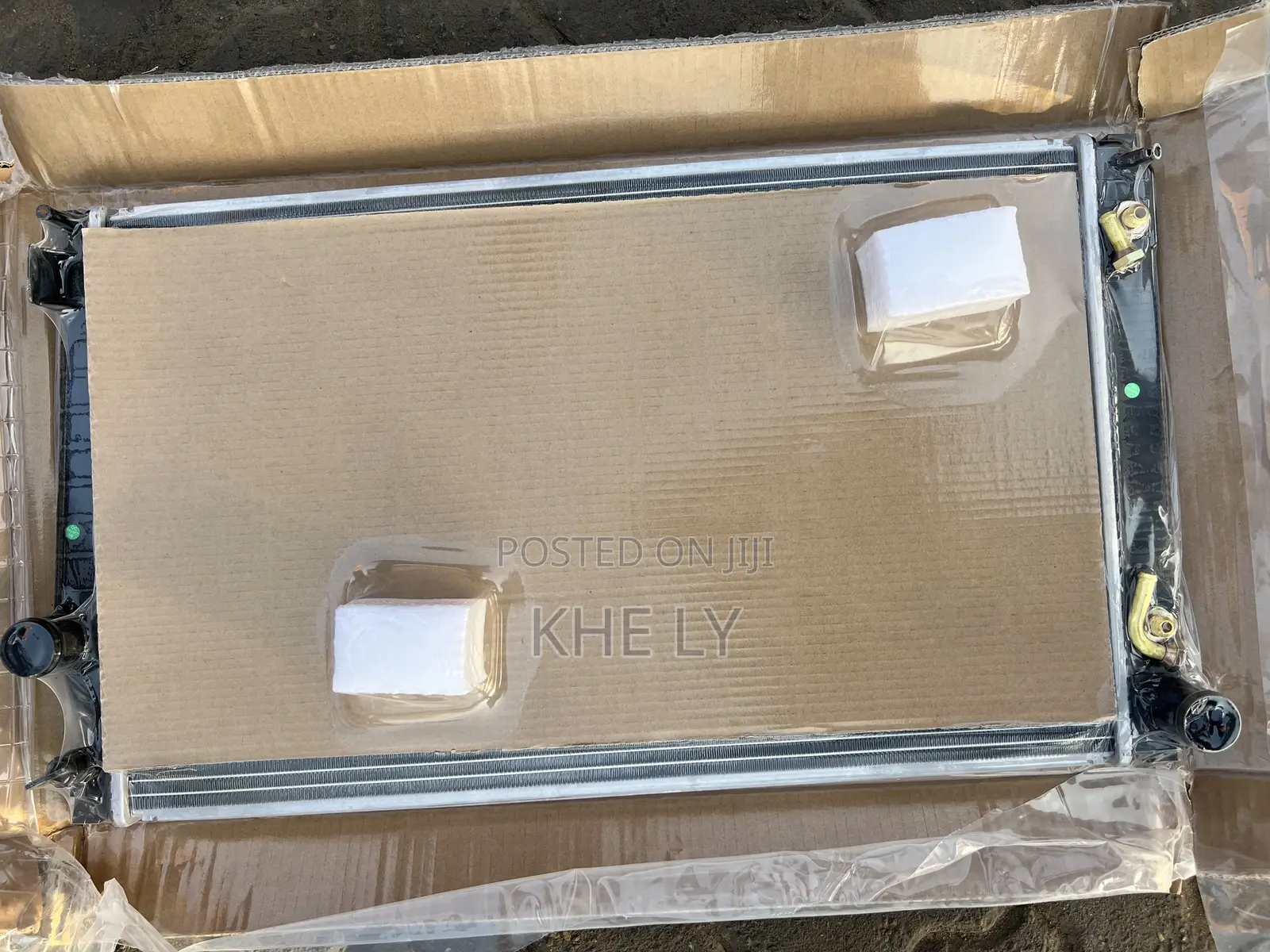 Rav4 2007-18 Radiator Tank