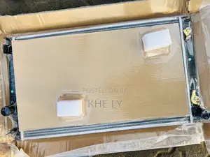 Rav4 2007-18 Radiator Tank