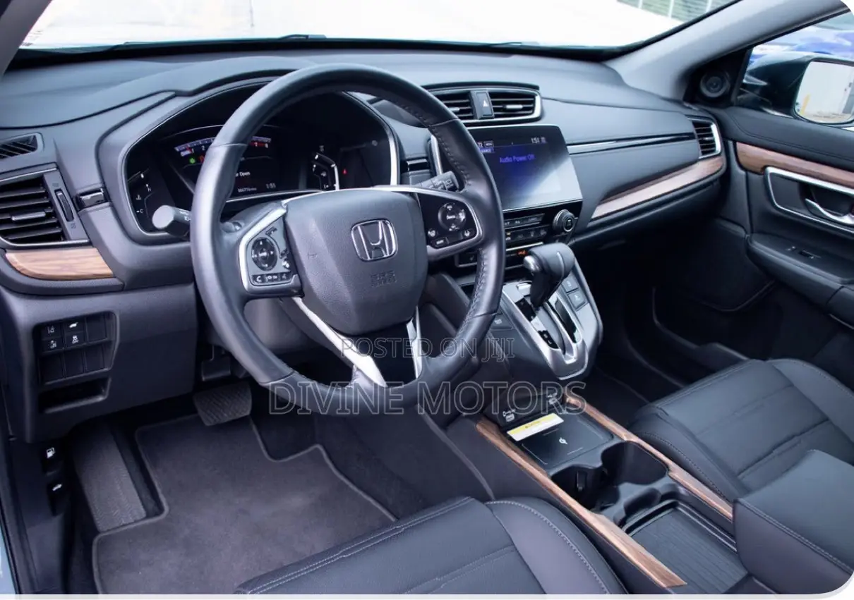 Honda CR-V Touring AWD 2019 White