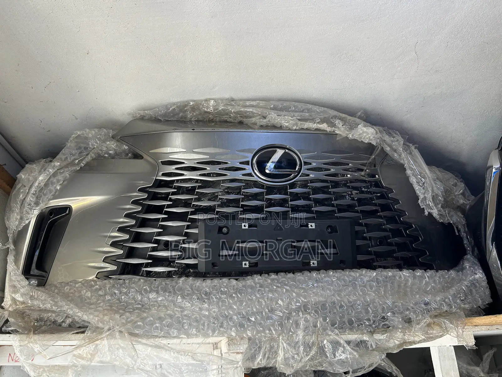 Lexus Rx350 2025 Front Bumper Complete and All Kinds of Parts