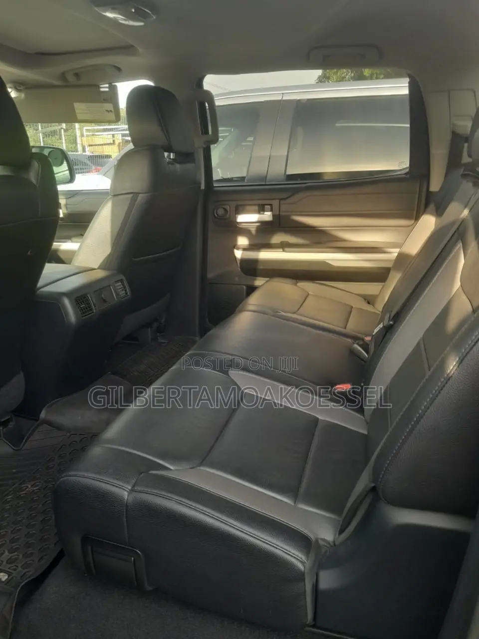 Toyota Tundra 2018 Black