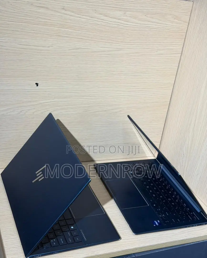Laptop HP Dragonfly G4 32GB Intel Core i7 SSD 1T