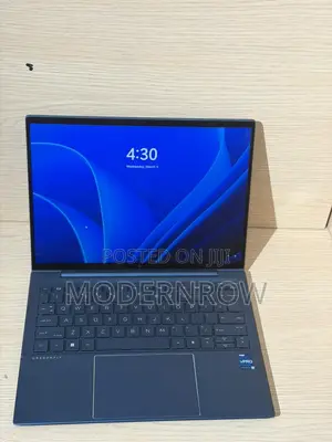 Laptop HP Dragonfly G4 32GB Intel Core i7 SSD 1T