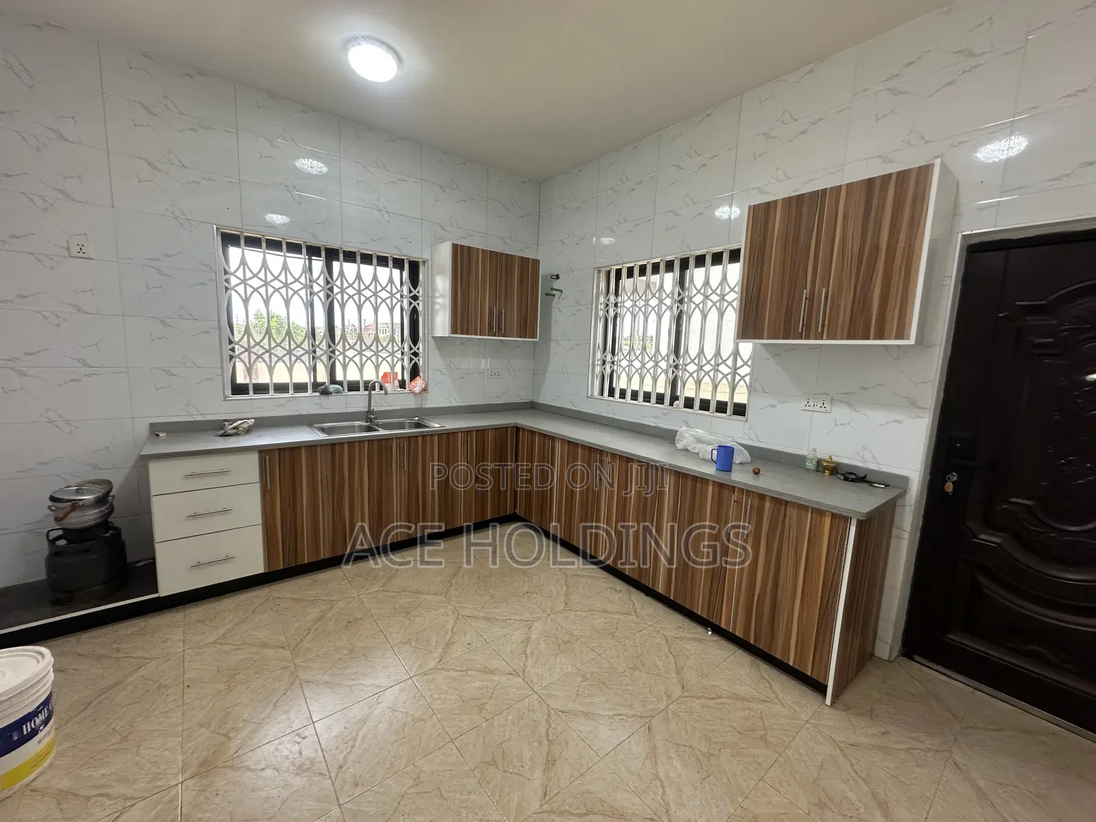 3bdrm House in East Legon Hills for sale