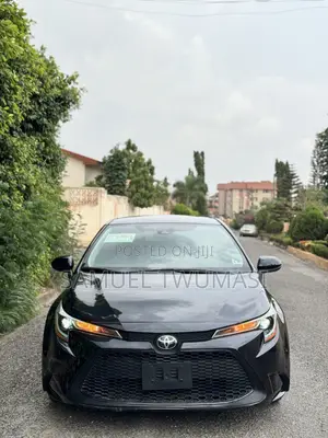 Toyota Corolla LE 2022 Black