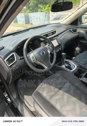 Nissan Rogue SV AWD 2016 Black