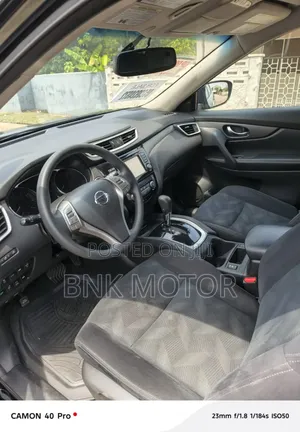 Nissan Rogue SV AWD 2016 Black