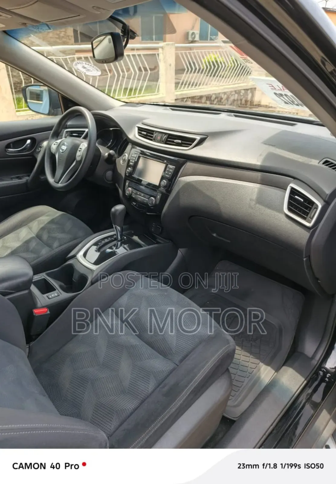 Nissan Rogue SV AWD 2016 Black