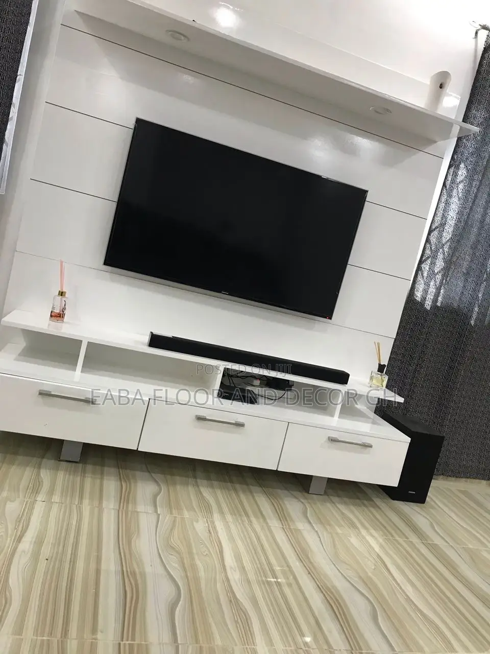 Unique Tv Unit.