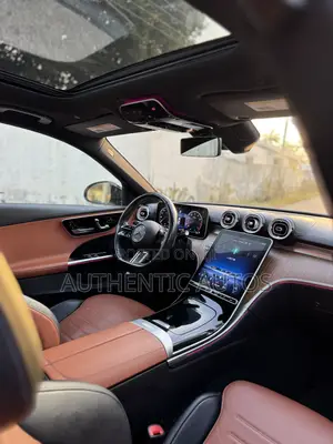 Mercedes-Benz C300 2023 White