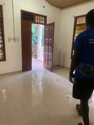 2bdrm Apartment in Baatsona Total for rent